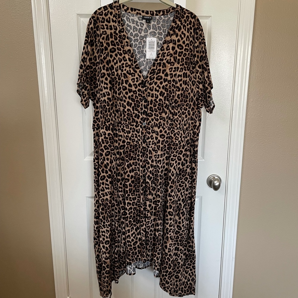 NWT Torrid Leopard print Sharkbite Dress